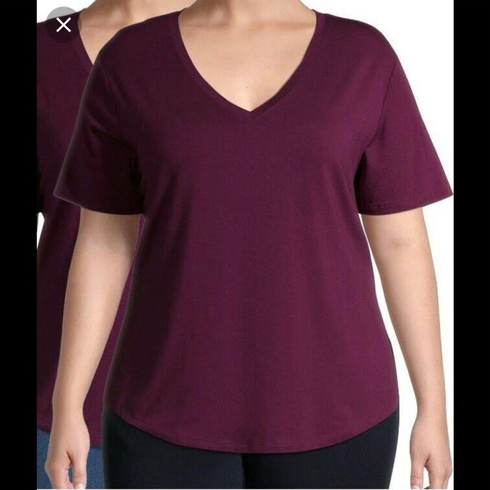 🔥🔥Plus size burgundy tee